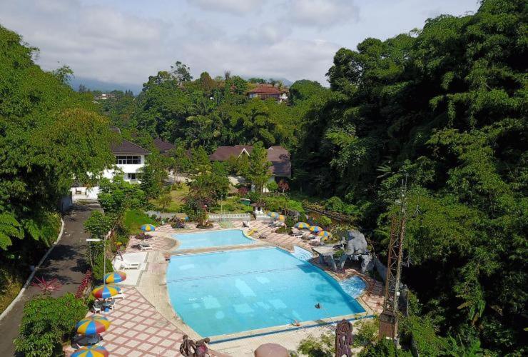 Zuri Resort Cipanas Puncak Eksteriør billede